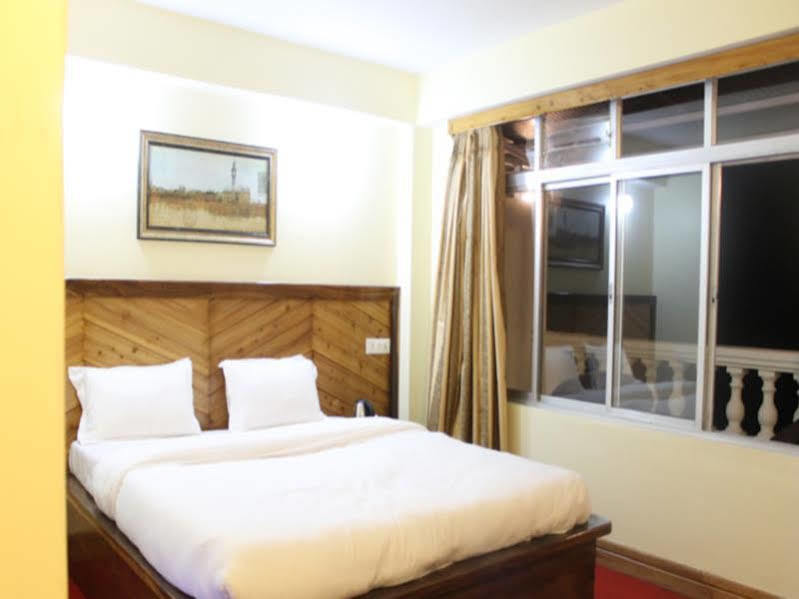 Hotel White Yak Dardzsiling Kültér fotó
